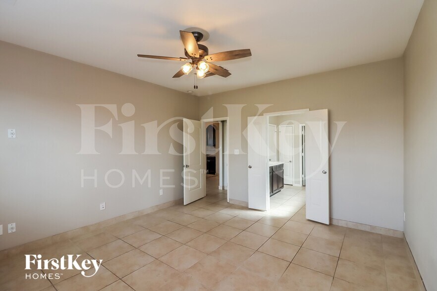 Building Photo - 5906 Watford Bend