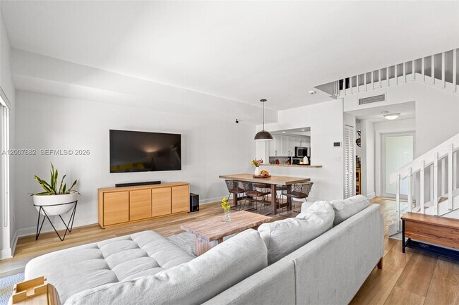 Building Photo - 11845 SW 100th St