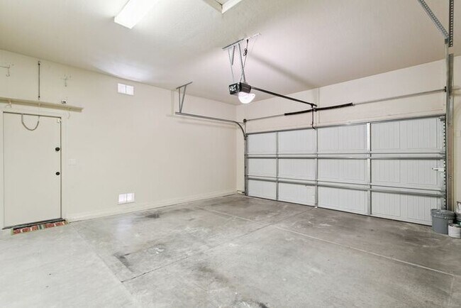 Building Photo - A Beautiful Las Sendas Home in a Gated Community