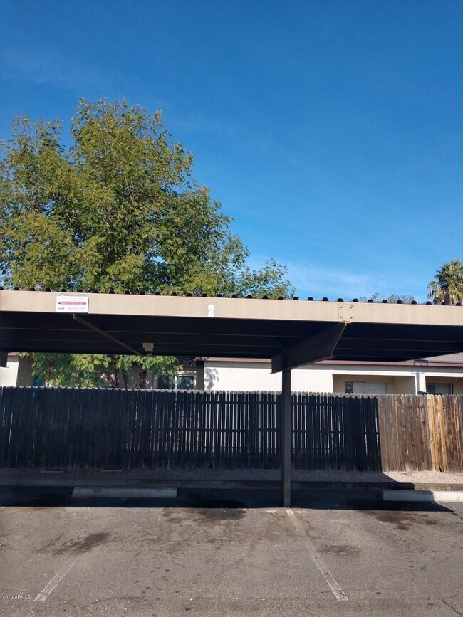 Building Photo - 6711 W Osborn Rd