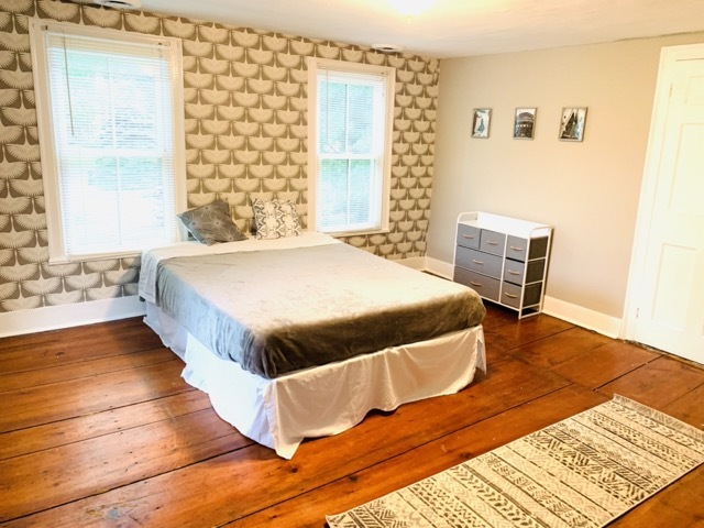 King Bed - Front bedroom - 1579 Pleasant St