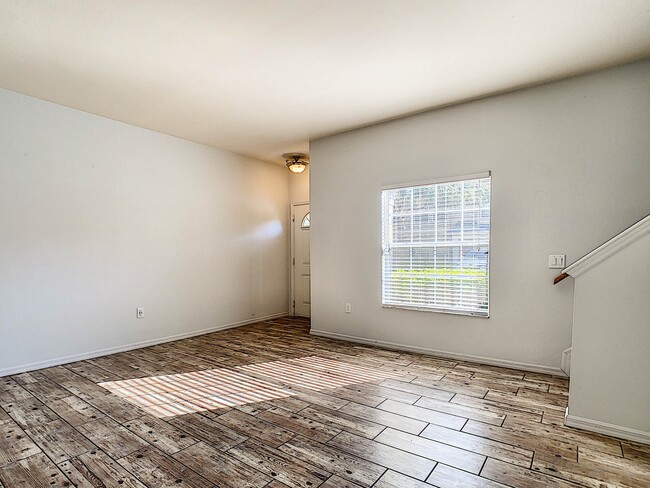 Building Photo - 7754 Plantation Cir