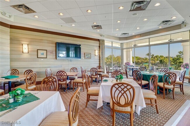 Building Photo - 15079 Sterling Oaks Dr