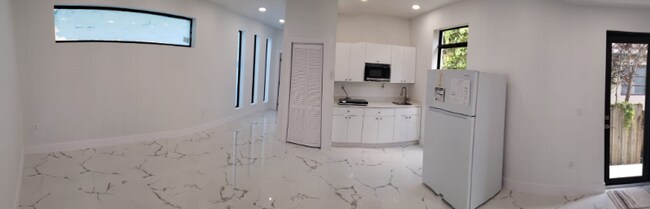 Building Photo - 590 Ragan Dr