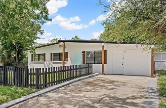 Building Photo - 1830 Hallum Ave