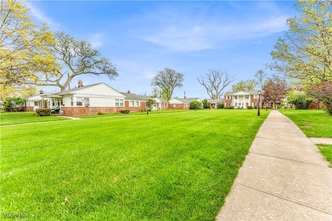 Building Photo - 10266 Manorford Dr