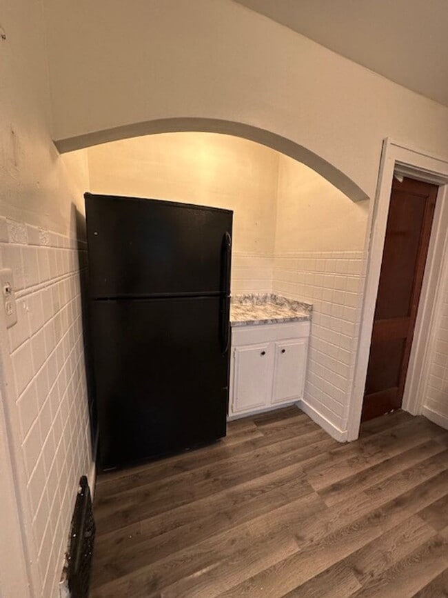 Building Photo - Charming 2-bedroom home located in Peoria,...
