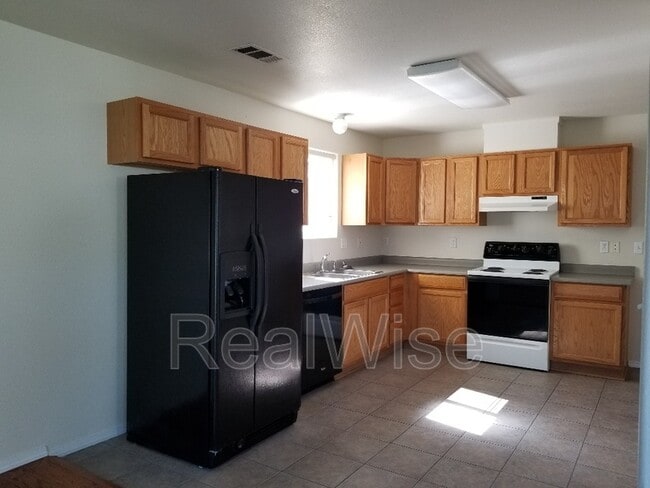 Building Photo - 1527 Hamilton Ln