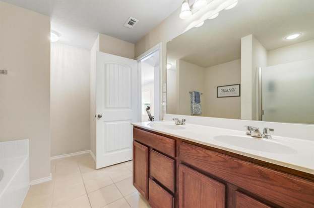 Building Photo - 712 Whitemarsh Dr