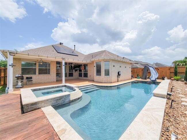 Building Photo - 22531 Windbourne Dr