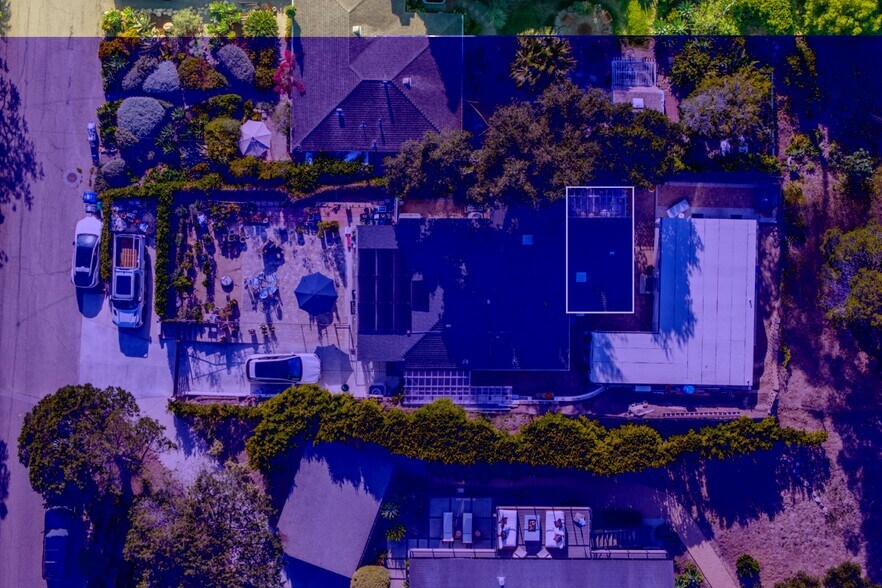 Building Photo - 2534 Whitney Ave