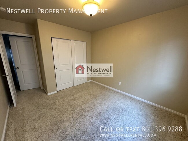 Building Photo - 10768 Pine Shadow Rd