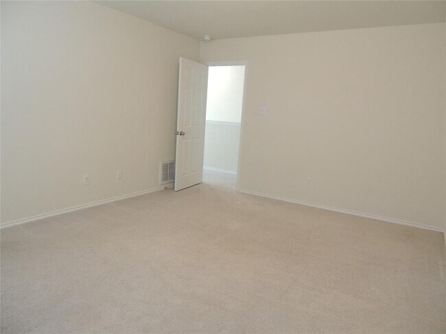 Building Photo - 241 Cascata Way
