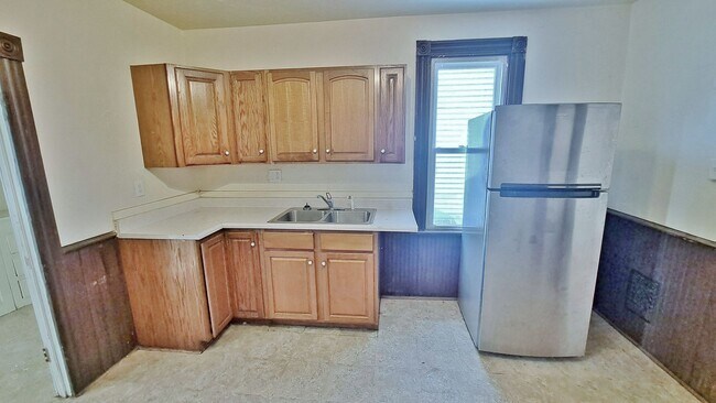 Building Photo - 233-235 Centennial Avenue