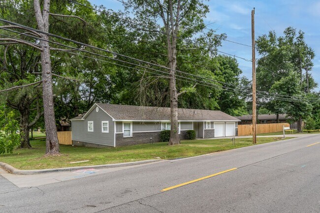 Building Photo - 2305 S.46th Street-