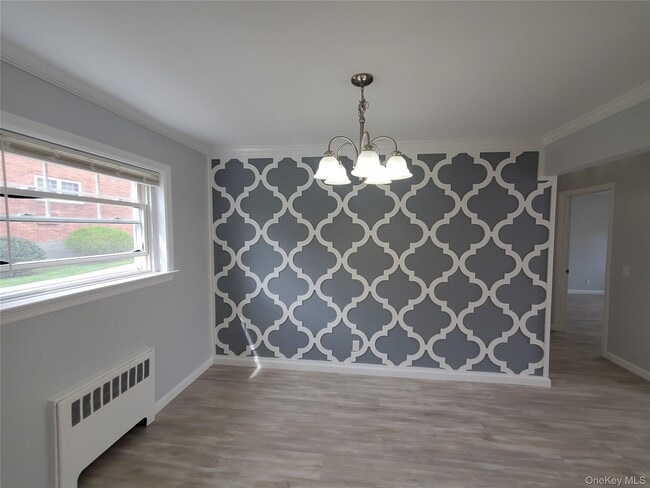 Building Photo - 1879 Crompond Rd