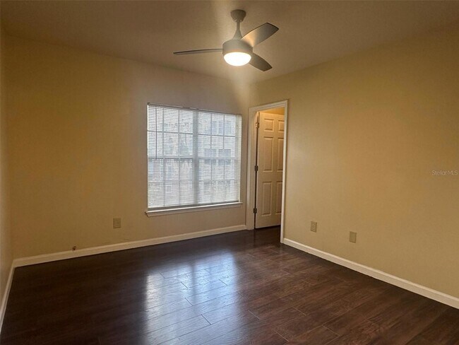 Building Photo - 4356 S Kirkman Rd