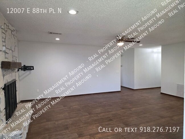 Building Photo - 12007 E 88th Pl N