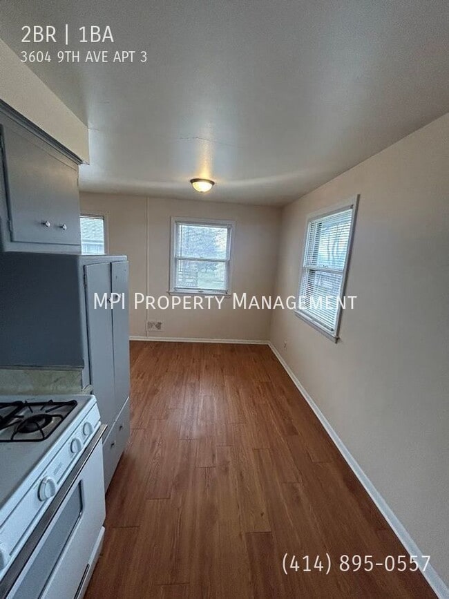 Building Photo - 3604 9th Ave