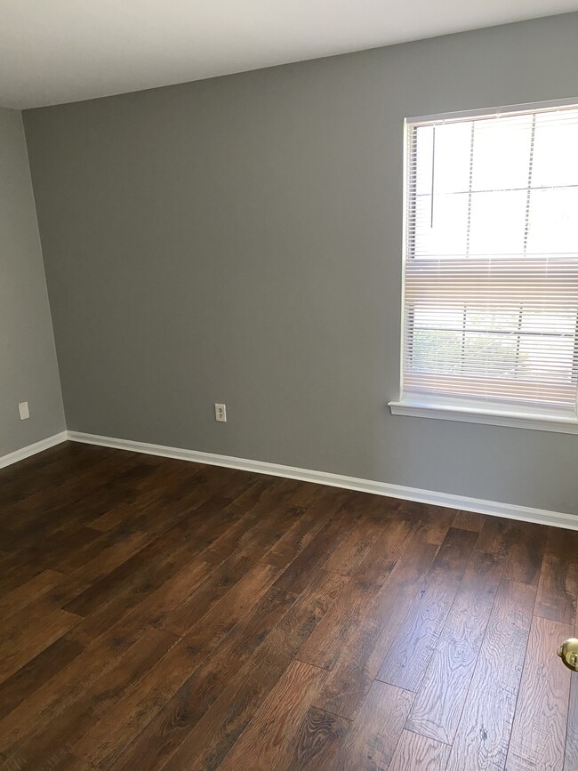 Second Bedroom - 907 Woodbridge Commons Way