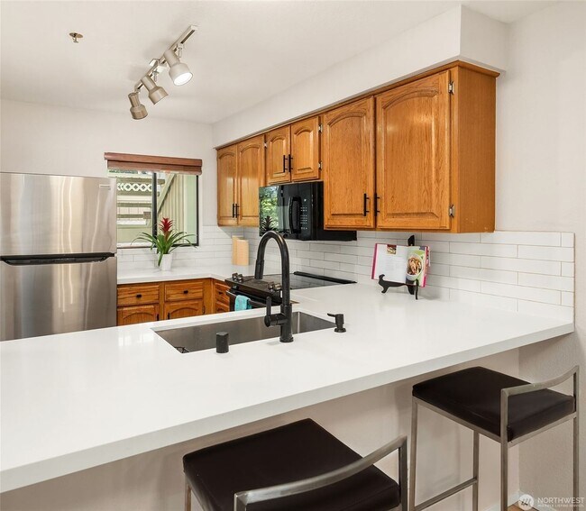 Building Photo - 2bd/1ba Kent Condo