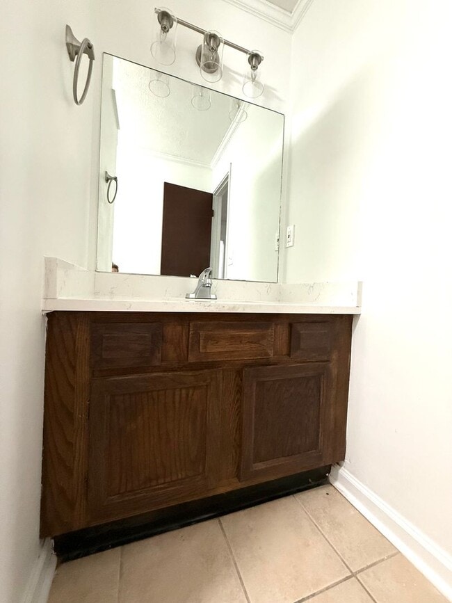 Building Photo - RENOVATED!!!!Great Location with Desirable...