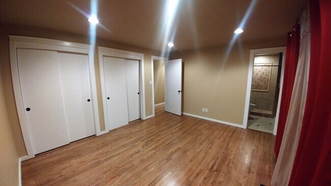 Building Photo - O&#39;Neill 7551
