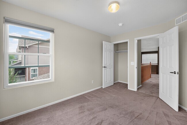 Building Photo - 20600 E Dartmouth Dr