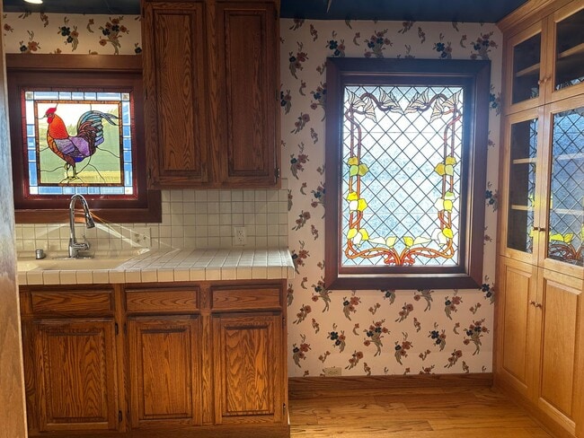 Building Photo - Charming Single-Family Two-Bedroom Home in South San Francisco