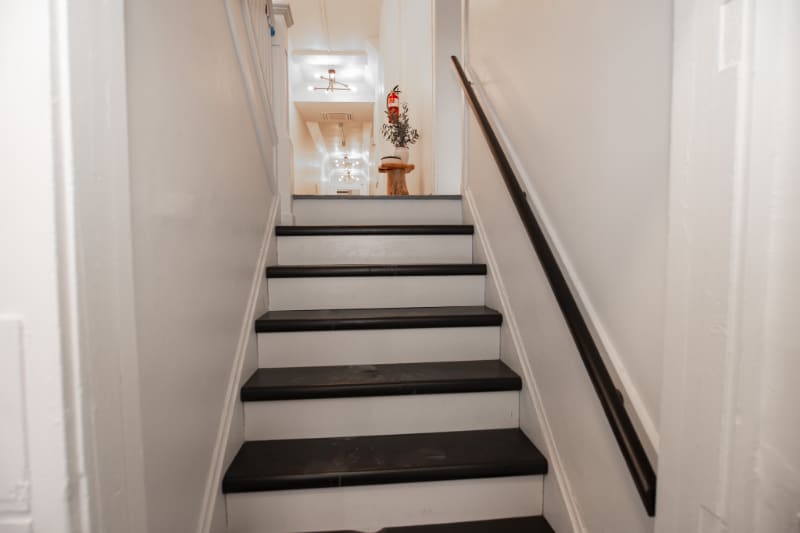 Building Photo - 1388 W 83rd St