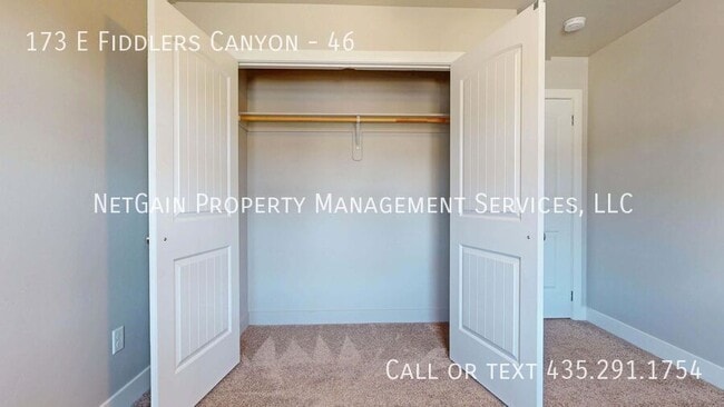 Building Photo - 173 E Fiddlers Canyon Rd