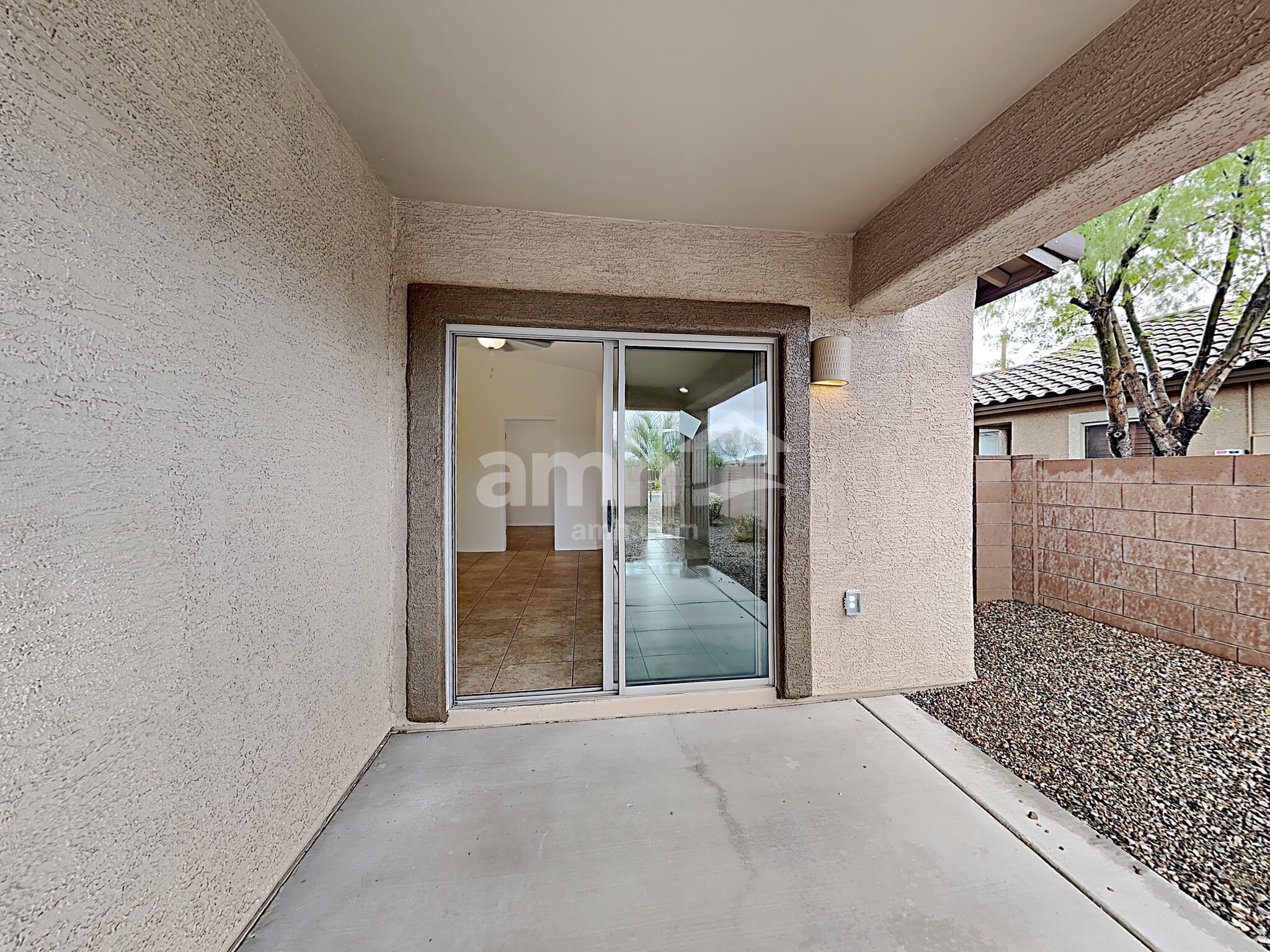 Building Photo - 866 E Ashburn Mountain Dr