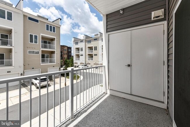 Building Photo - 43185 Mongold Square