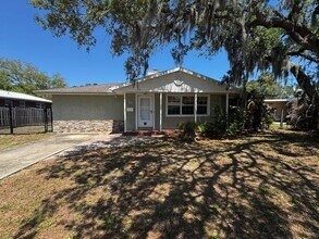 Building Photo - Beautiful Beachside Home in Ormond Beach!