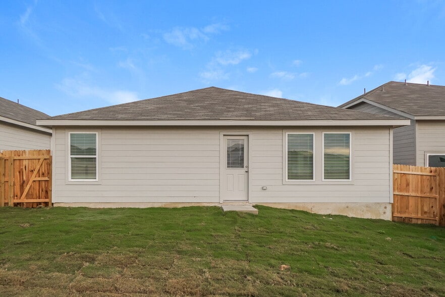 Building Photo - 193 Amy Frances Dr