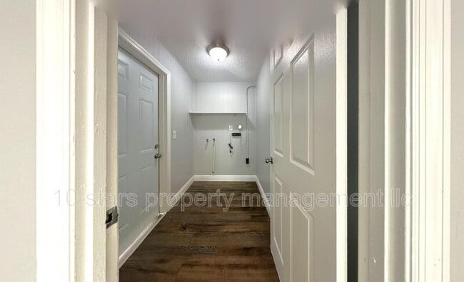 Building Photo - 8972 67th St