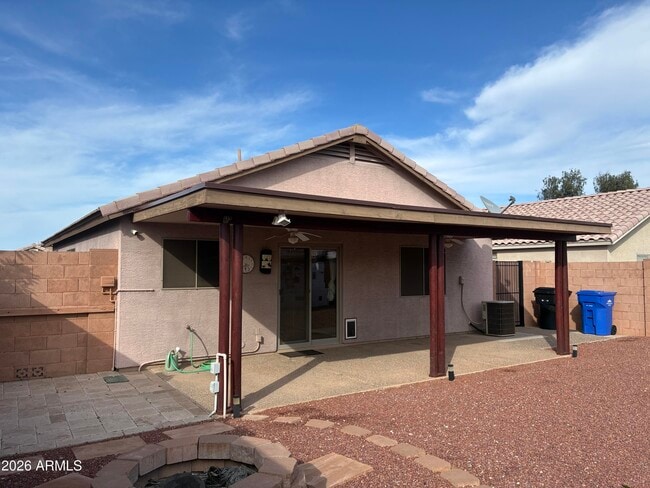 Building Photo - 15713 W Post Dr