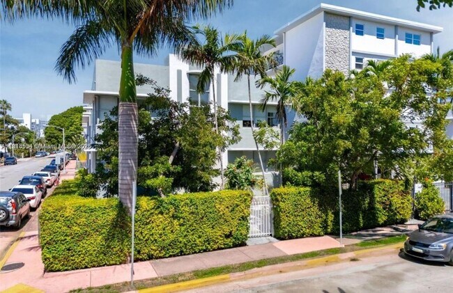 Building Photo - 900 Jefferson Ave