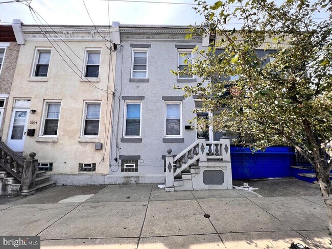 Building Photo - 2202 E Lehigh Ave