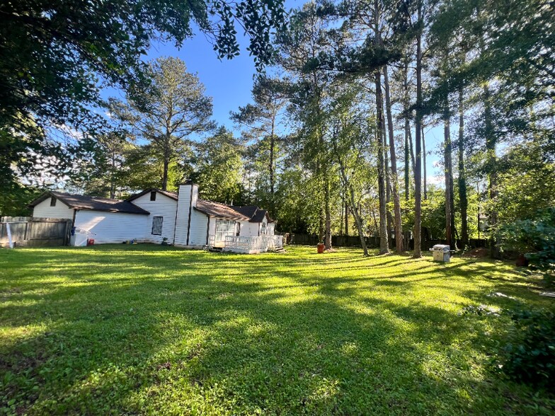 Building Photo - 324 Blue Heron Dr