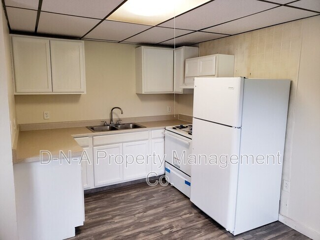 Building Photo - 3910 PA-447