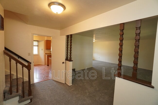 Building Photo - 1472 W Geddes Ave
