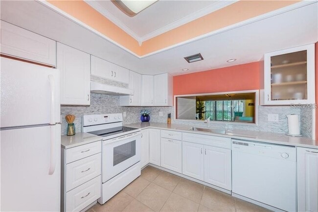 Building Photo - 2650 Countryside Blvd