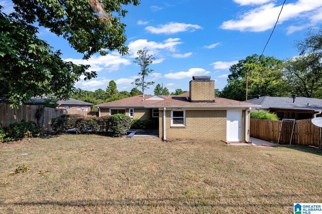 Building Photo - 5321 Crestwood Blvd