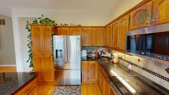 Building Photo - Gorgeous Single Level Home in Sought After...