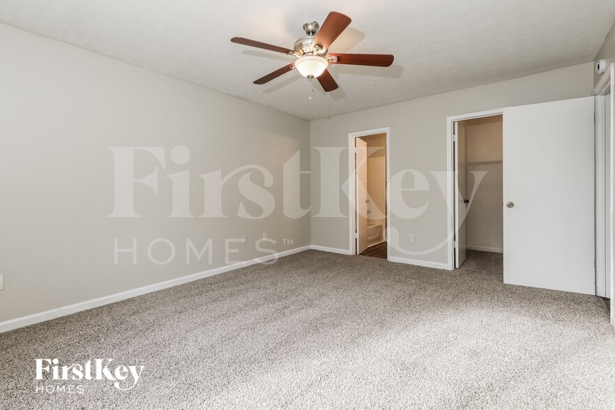 Building Photo - 10485 Ace Ct