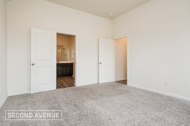 Building Photo - 507 Bennie Leonard St