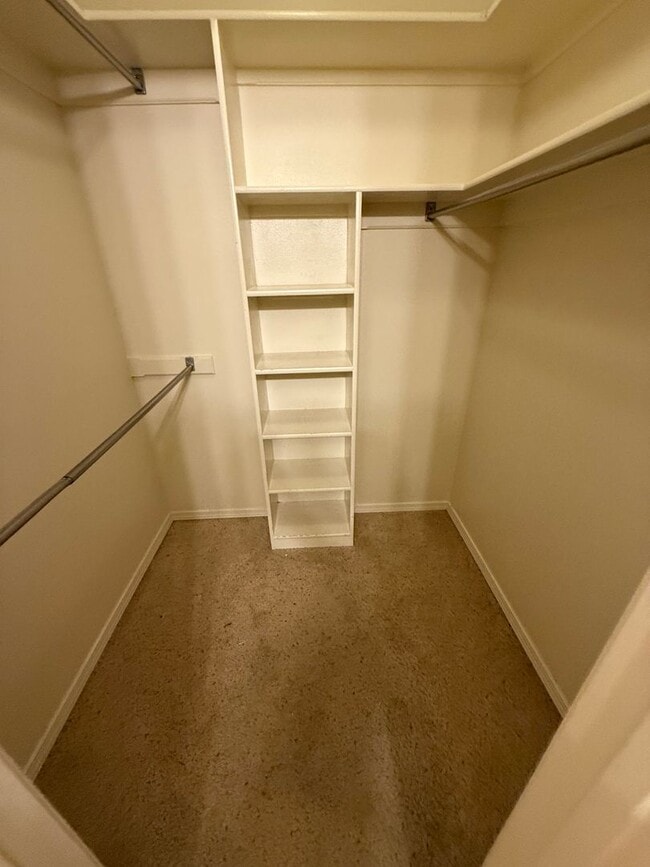 Building Photo - 1824 Wilder Ln