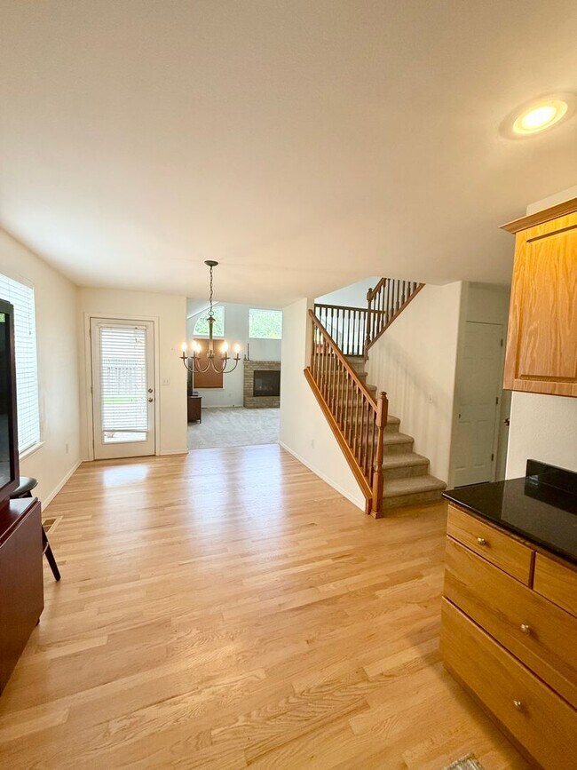 Building Photo - Must-see house in Poulsbo Forest Rock Hill...