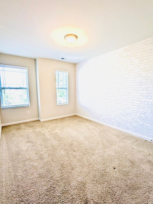 Building Photo - 4117 Galloway Park Dr